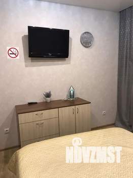 1-к квартира, посуточно, 40м2, 4/9 этаж