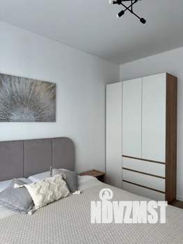 1-к квартира, посуточно, 33м2, 9/17 этаж