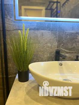 Студия квартира, посуточно, 33м2, 1/4 этаж