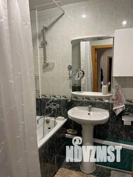 2-к квартира, посуточно, 65м2, 2/4 этаж