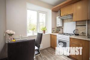 1-к квартира, посуточно, 37м2, 4/5 этаж
