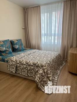 1-к квартира, посуточно, 39м2, 4/17 этаж