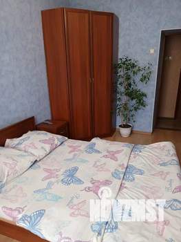 2-к квартира, посуточно, 65м2, 2/4 этаж