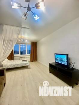 1-к квартира, посуточно, 42м2, 7/10 этаж