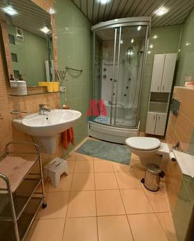 3-к квартира, на длительный срок, 104м2, 8/9 этаж