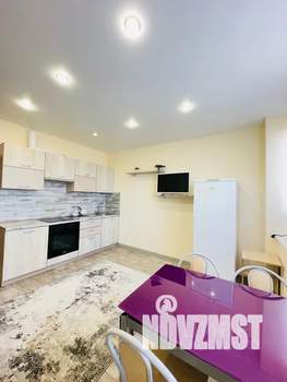 1-к квартира, посуточно, 51м2, 9/25 этаж