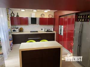 4-к квартира, на длительный срок, 230м2, 4/6 этаж