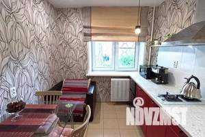 1-к квартира, посуточно, 40м2, 1/4 этаж