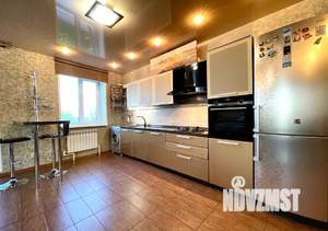 3-к квартира, посуточно, 80м2, 4/4 этаж