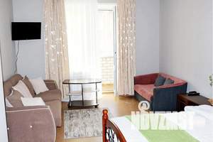 1-к квартира, посуточно, 50м2, 4/18 этаж