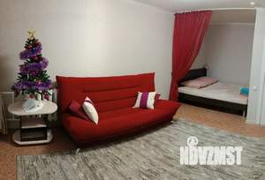1-к квартира, посуточно, 35м2, 1/8 этаж