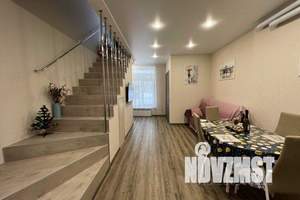 3-к квартира, посуточно, 67м2, 1/2 этаж