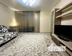 1-к квартира, посуточно, 45м2, 4/10 этаж