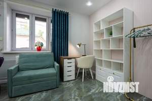 Студия квартира, посуточно, 36м2, 1/8 этаж