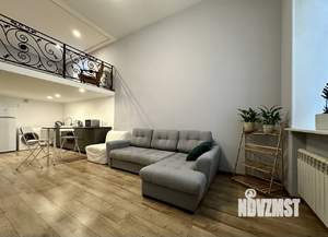 Студия квартира, посуточно, 46м2, 1/3 этаж