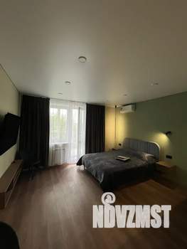 Студия квартира, посуточно, 32м2, 5/8 этаж