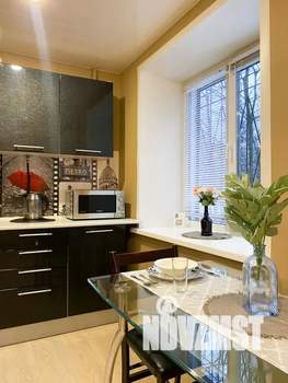 Студия квартира, посуточно, 30м2, 1/5 этаж