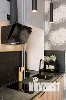 Студия квартира, посуточно, 40м2, 1/3 этаж