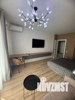 1-к квартира, посуточно, 45м2, 6/9 этаж