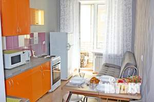 1-к квартира, посуточно, 50м2, 1/1 этаж