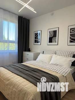 2-к квартира, посуточно, 38м2, 5/17 этаж