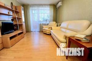 2-к квартира, посуточно, 40м2, 2/9 этаж
