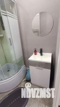 Студия квартира, посуточно, 30м2, 11/18 этаж