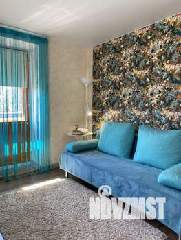 1-к квартира, посуточно, 40м2, 1/9 этаж