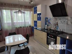 1-к квартира, посуточно, 61м2, 1/10 этаж