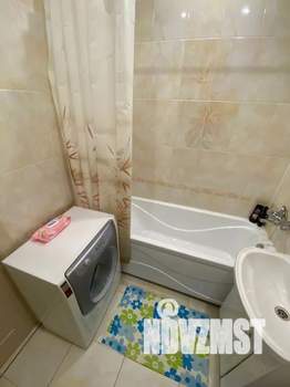 Студия квартира, посуточно, 32м2, 3/12 этаж