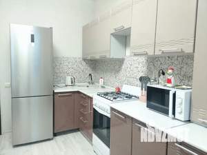 1-к квартира, посуточно, 40м2, 3/8 этаж