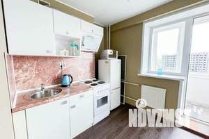 1-к квартира, посуточно, 29м2, 1/18 этаж