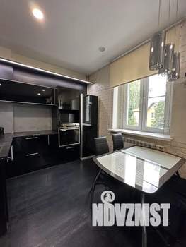 3-к квартира, посуточно, 150м2, 2/2 этаж