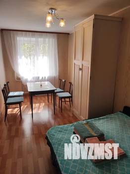 3-к квартира, посуточно, 58м2, 1/5 этаж