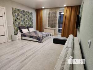 1-к квартира, на длительный срок, 56м2, 5/8 этаж