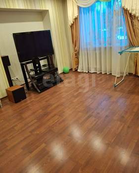 3-к квартира, на длительный срок, 150м2, 4/5 этаж