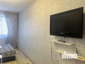 1-к квартира, посуточно, 35м2, 3/18 этаж