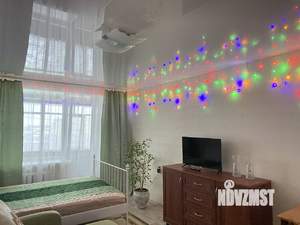 1-к квартира, посуточно, 32м2, 9/10 этаж