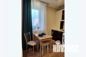 1-к квартира, посуточно, 42м2, 4/9 этаж