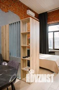 Студия квартира, посуточно, 40м2, 1/3 этаж