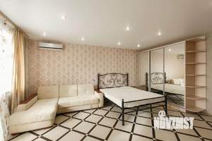 1-к квартира, посуточно, 35м2, 1/1 этаж