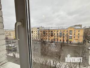 1-к квартира, посуточно, 46м2, 1/1 этаж