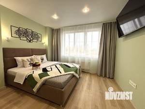 1-к квартира, посуточно, 40м2, 2/10 этаж