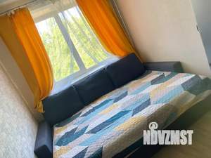 1-к квартира, посуточно, 39м2, 2/18 этаж