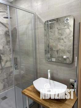 1-к квартира, посуточно, 42м2, 1/1 этаж