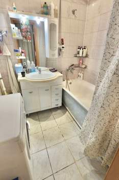 2-к квартира, на длительный срок, 52м2, 1/10 этаж