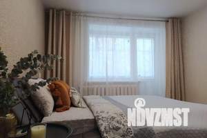 2-к квартира, посуточно, 49м2, 1/9 этаж