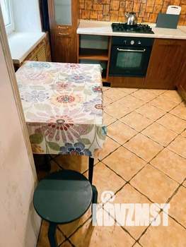 2-к квартира, посуточно, 64м2, 1/4 этаж