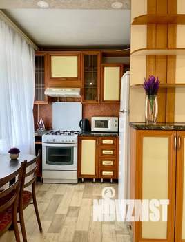 2-к квартира, посуточно, 45м2, 1/5 этаж