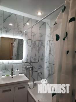 1-к квартира, посуточно, 40м2, 10/17 этаж